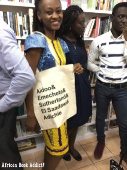 Abena aka: Bookwormingh - a favorite bookstagramer of mine, with her tote bag from Libreria GH!